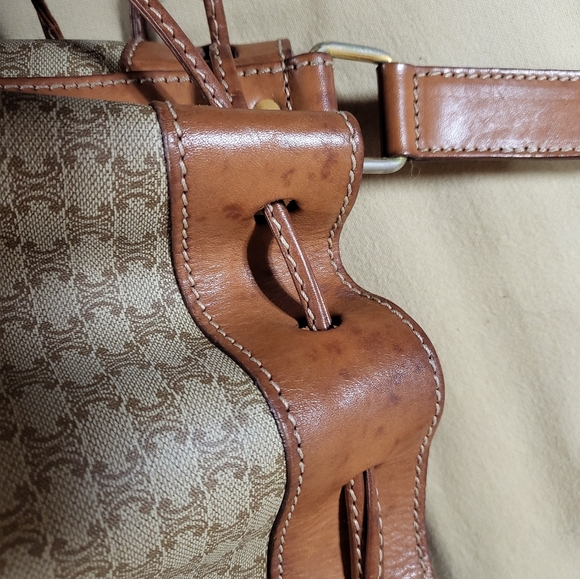 CELINE BUCKET BAG - Picture 9 of 17